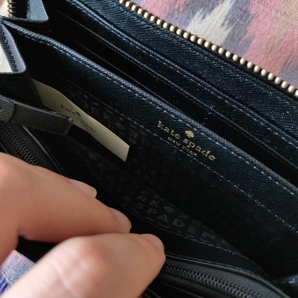 Kate Spade Wallet - Picture 4 of 7